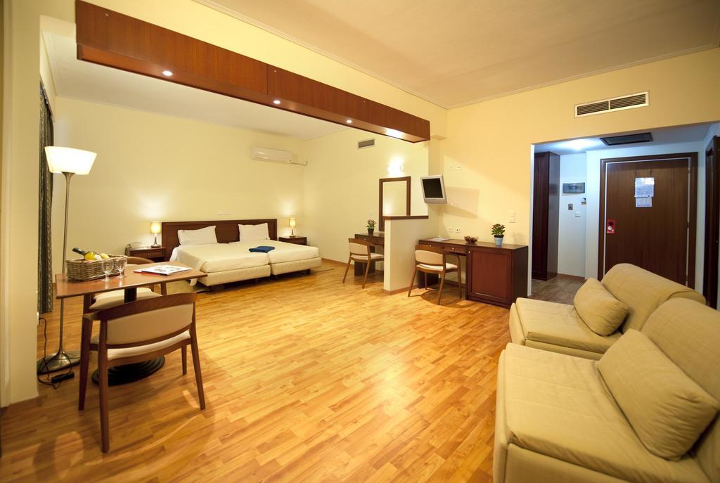 Paolo Hotel Лоутраки Номер фото